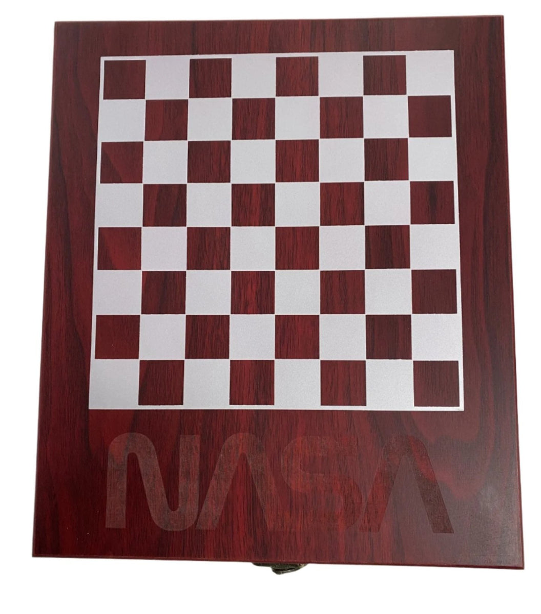Chess Set NASA Worm 24673 – myNASAstore