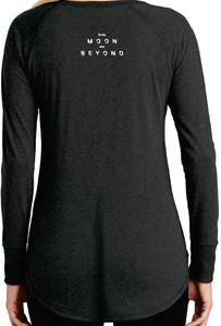 Artemis Program To the Moon and Beyond, NASA logo, Typeface Inter Ladies Long Sleeve Shirt